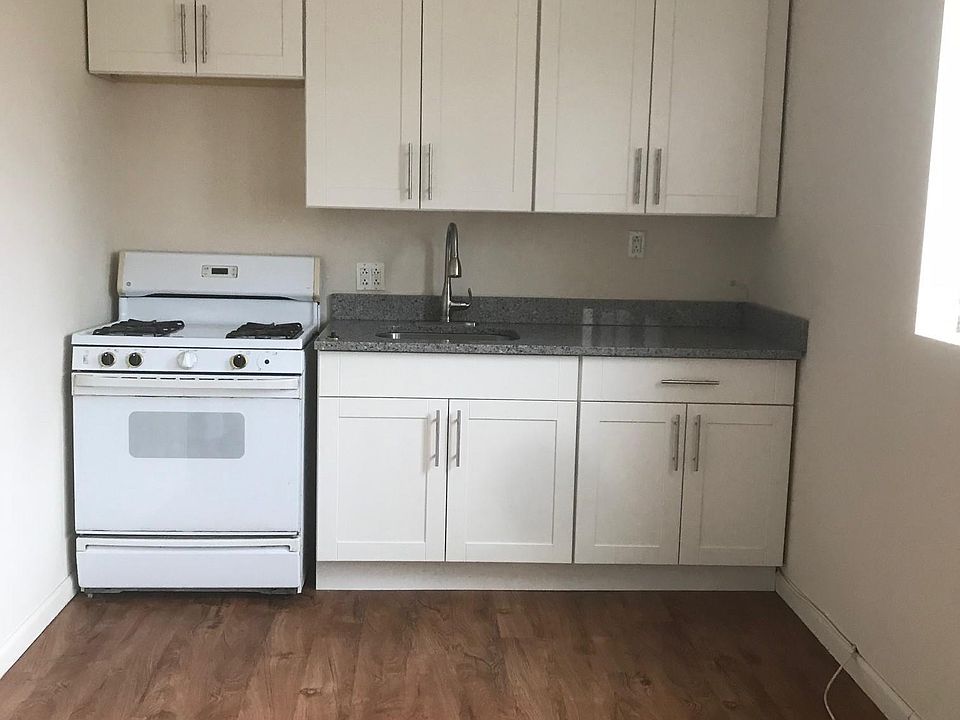 1st image of 2305 Hylan Blvd