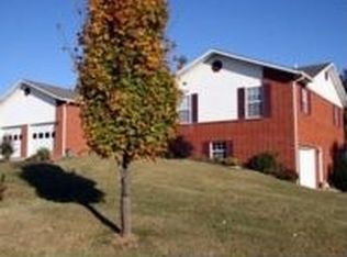 111 Cheryl Ln, Harrison, AR 72601