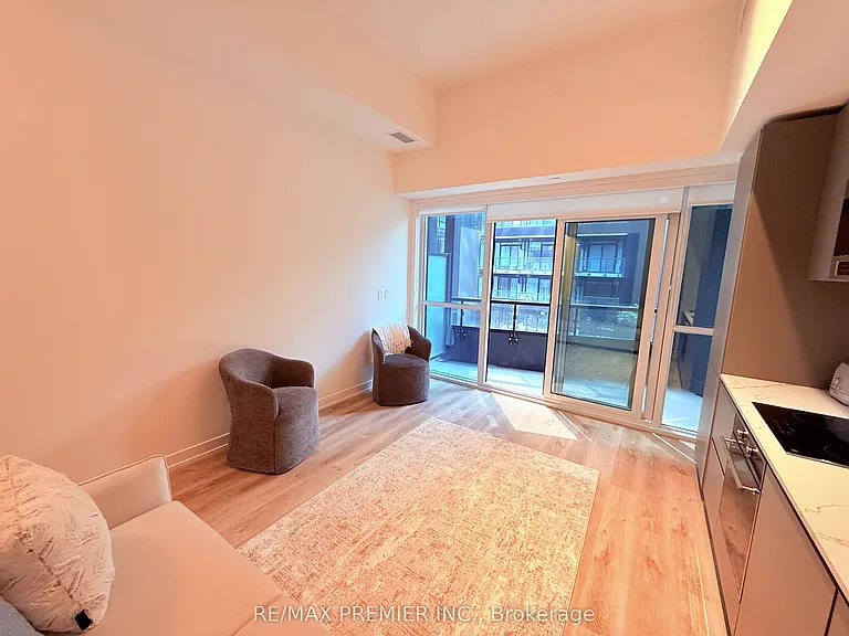 110 Broadway Ave #410S — Photo 3