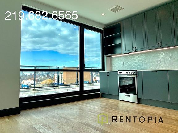 2nd image of 1134 Fulton St #513