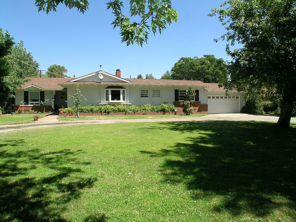 Over 1/2 Acre Horse Property