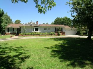 20955 Chatsworth St, Chatsworth, CA 91311