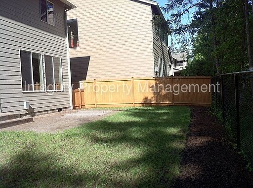 3rd image of 606 183rd Street Ct E
