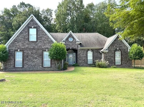 2539 Greencliff Dr, Southaven, MS 38671