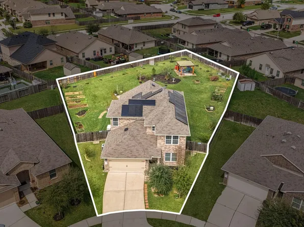 2627 Ski Lodge Dr, Spring, TX 77373