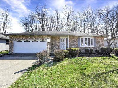 25051 Tara Lynn Dr, North Olmsted, OH, 44070