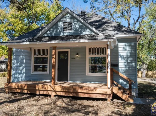 1826 SW Willow Ave, Topeka, KS 66606