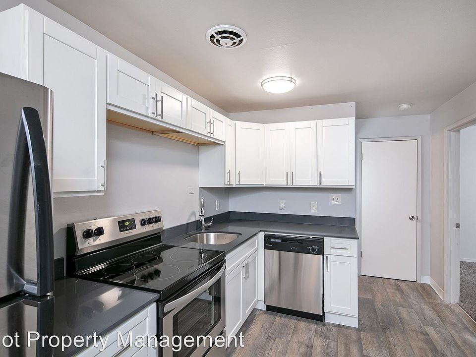 1st image of 7009 Rainier Ave S APT 10