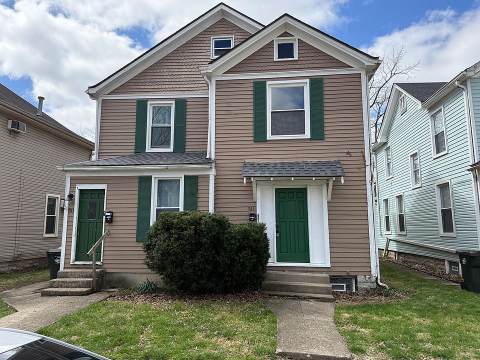 1st image of 721 Ross Ave #B