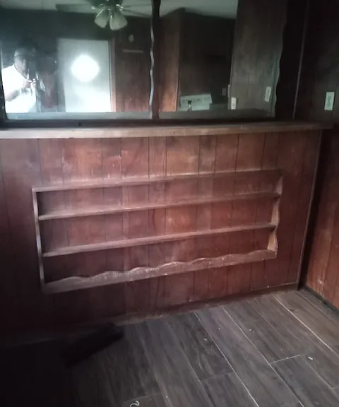 152 Rogers St — Photo 5