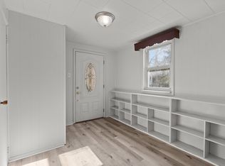 135 Dunn St, Mc Kees Rocks, PA 15136