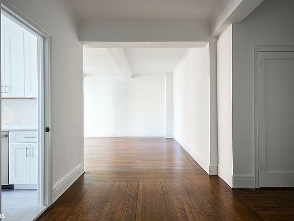 2nd image of 419 E 57th St APT 9E