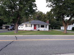 1925 Bohmann Dr, Richland Center, WI 53581