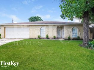 7334 Log Cradle Dr, Houston, TX 77041