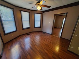 2044 N 11th St APT 3, Terre Haute, IN 47804