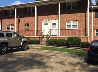 719 Castlegate Rd, South Charleston, WV 25303