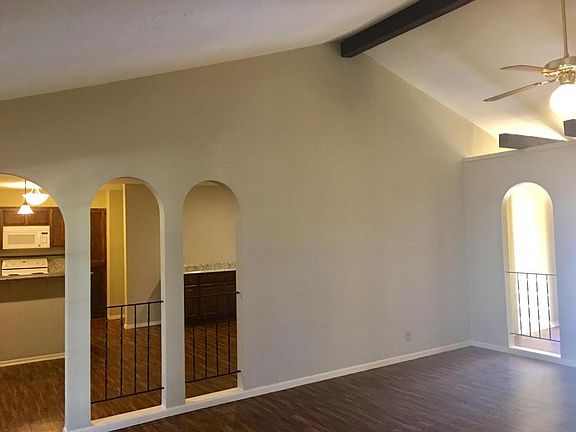 5th image of 12303 Valley Forge Cir