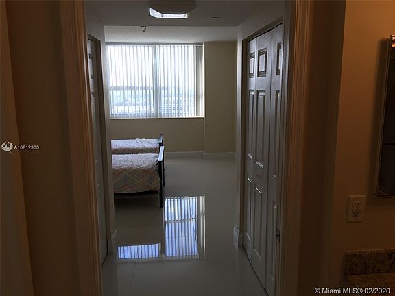 4th image of 19501 W Country Club Dr APT 2612