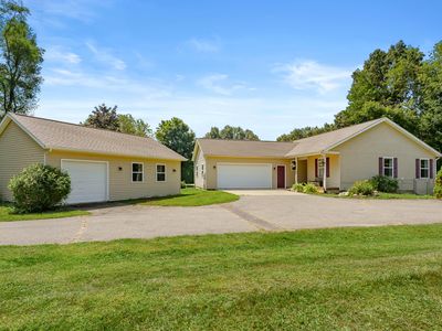 7146 Oakland Dr, Portage, MI, 49024