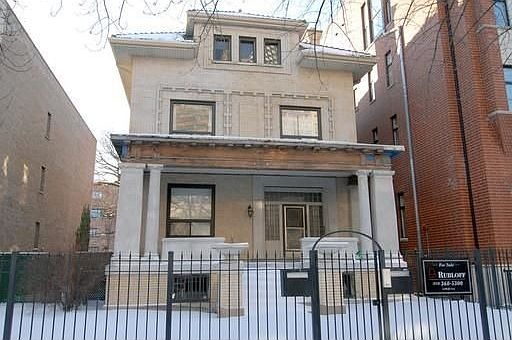 2nd image of 6018 N Kenmore Ave