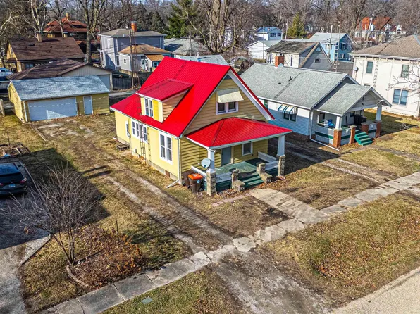 111 Hennepin St, Lincoln, IL 62656