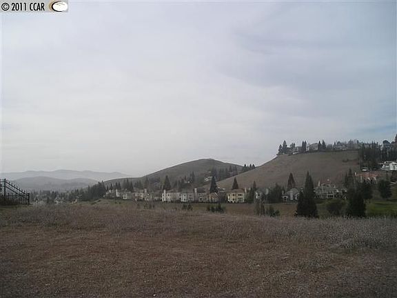4th image of 3578 Deer Crest Dr