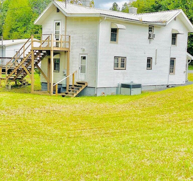 1323 N 25th St, Middlesboro, KY 40965 Zillow