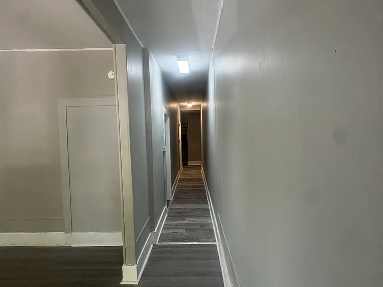 60-62 W Maple St #1 — Photo 7