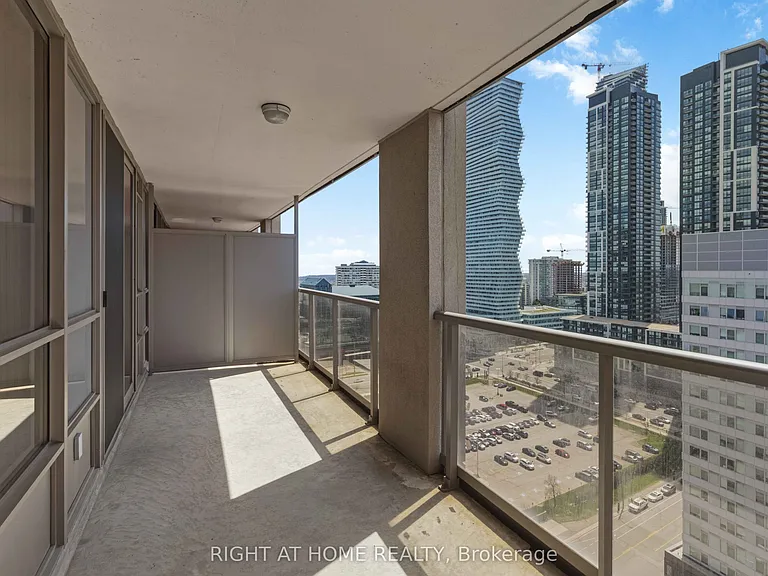 4080 Living Arts Dr W #2104 — Photo 31