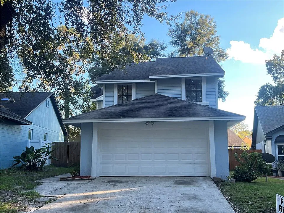 1212 Indian Bluff Dr