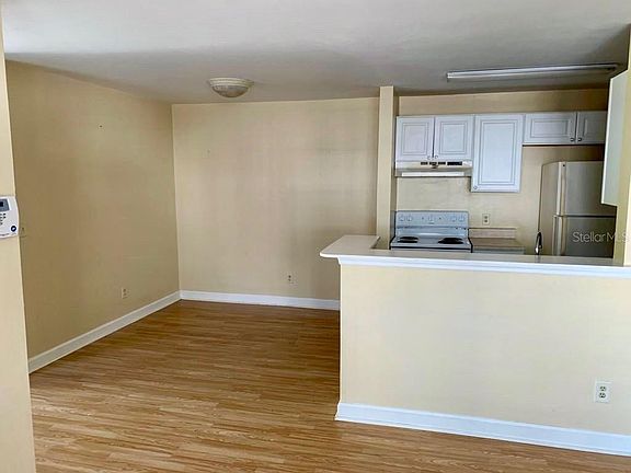 2nd image of 6100 Westgate Dr APT 101