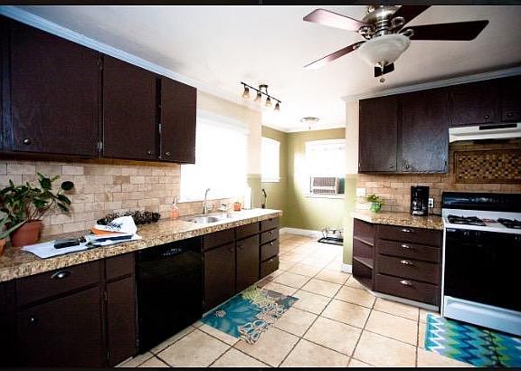2nd image of 254 E Wilson Ave