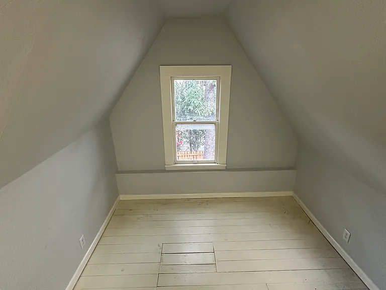 1632 W Olmos Dr #2 — Photo 14