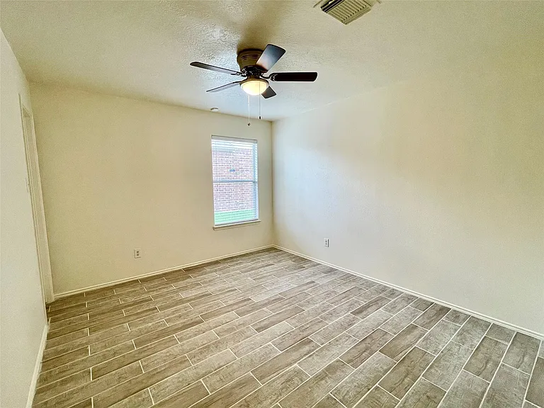 19127 Yaupon Ranch Dr — Photo 29