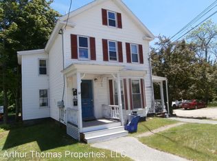 69 Exeter Rd APT 2, Newmarket, NH 03857