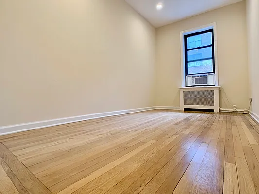 Rented by Building Equity Real Estate LLC | media 3