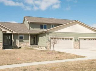 3620 Quail Trail Dr, Marion, IA 52302