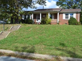 2215 Lakeland Rd, Greensboro, NC 27406