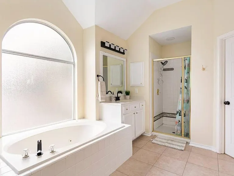 4216 Juniper Ln — Photo 20