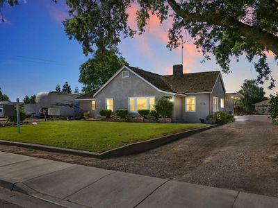 327 W Milgeo Ave, Ripon, CA, 95366