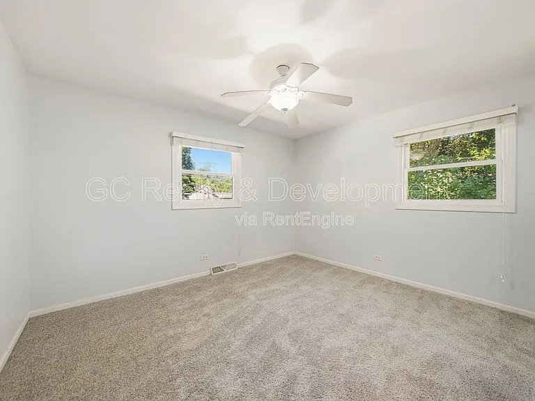 1388 Gardina Vis — Photo 12