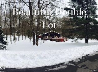 1151 Mink Trl, Bushkill, PA 18324
