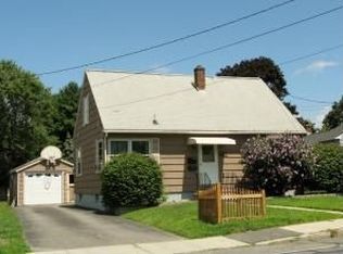 29 Crane Ave, Pittsfield, MA 01201