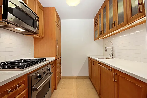 Rented by Corcoran | media 16