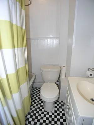 Rented by Townsley & Gay, LLC | media 9