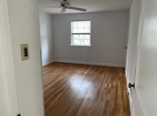 6950 Deerfield Rd, Baltimore, MD 21208