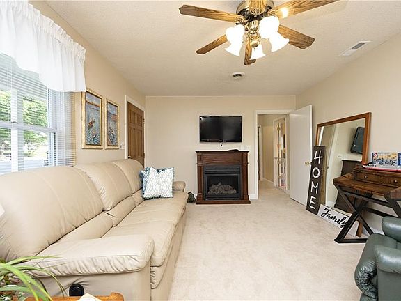 5th image of 154 Bland Blvd