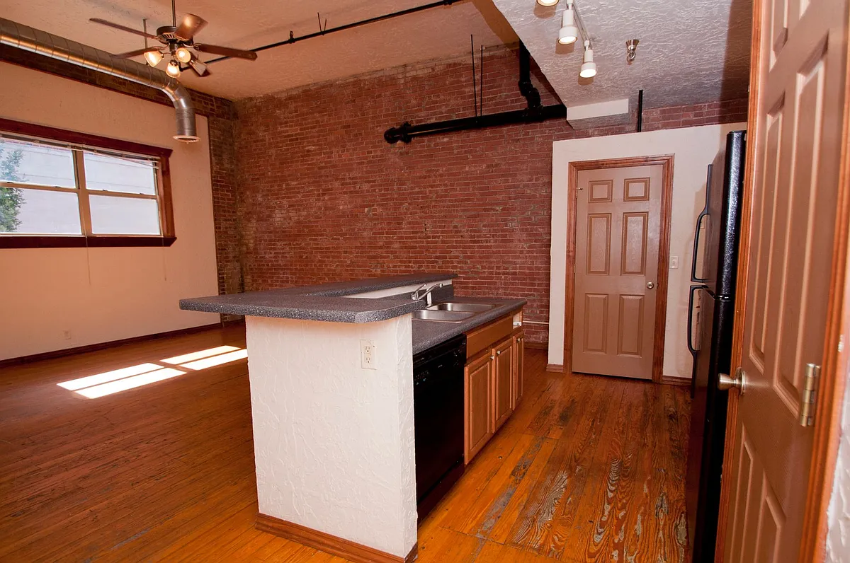 Building Photo - Market Street Lofts