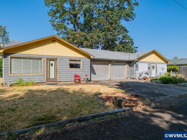 1120-1124 SE Sherman St, Albany, OR 97322