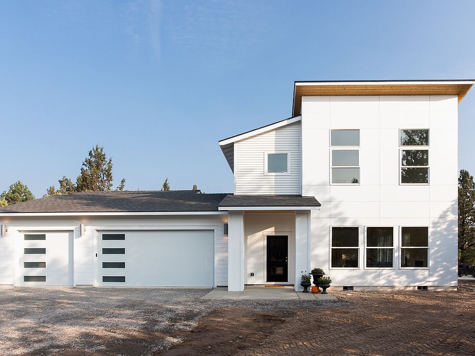Riada Elevation